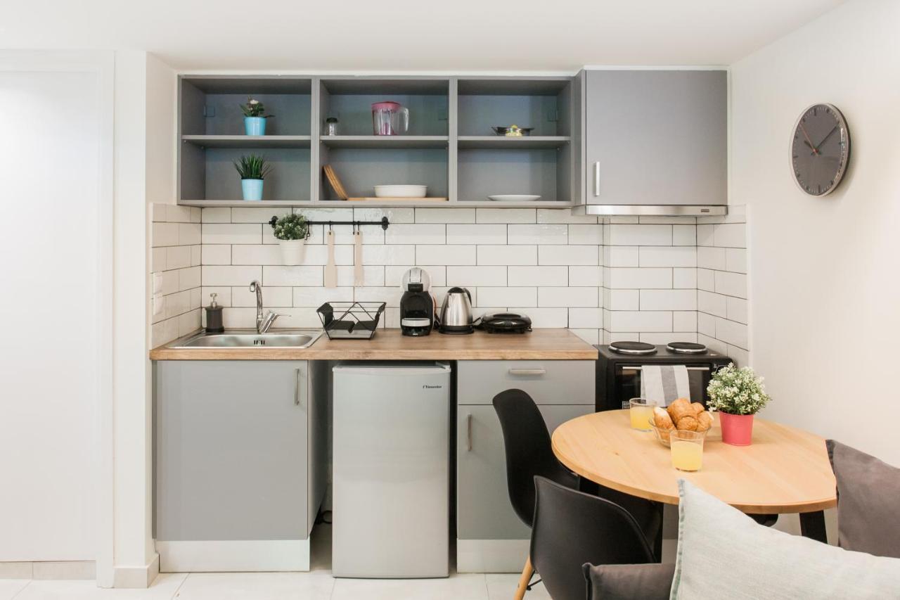 Be Based In This Groovy Loft In The City Center!! Atina Dış mekan fotoğraf