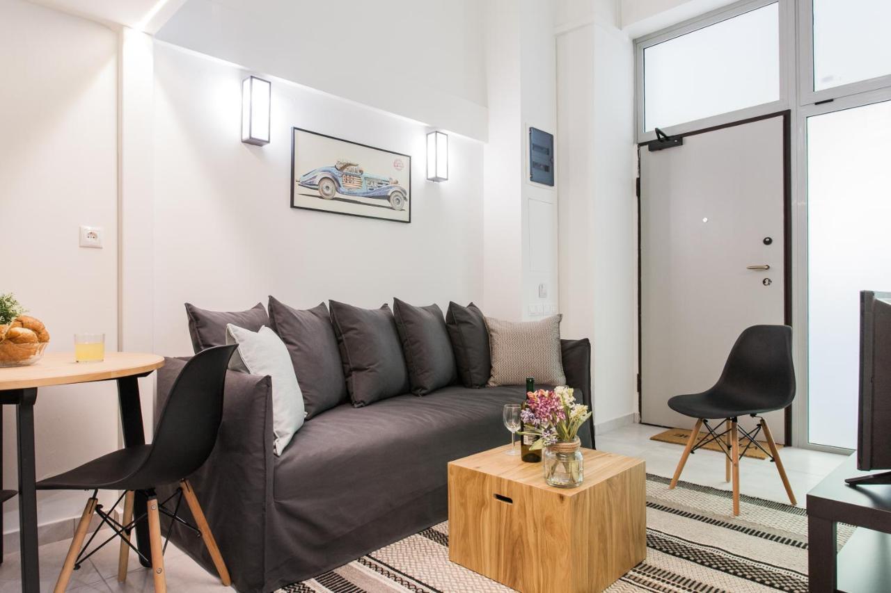 Be Based In This Groovy Loft In The City Center!! Atina Dış mekan fotoğraf